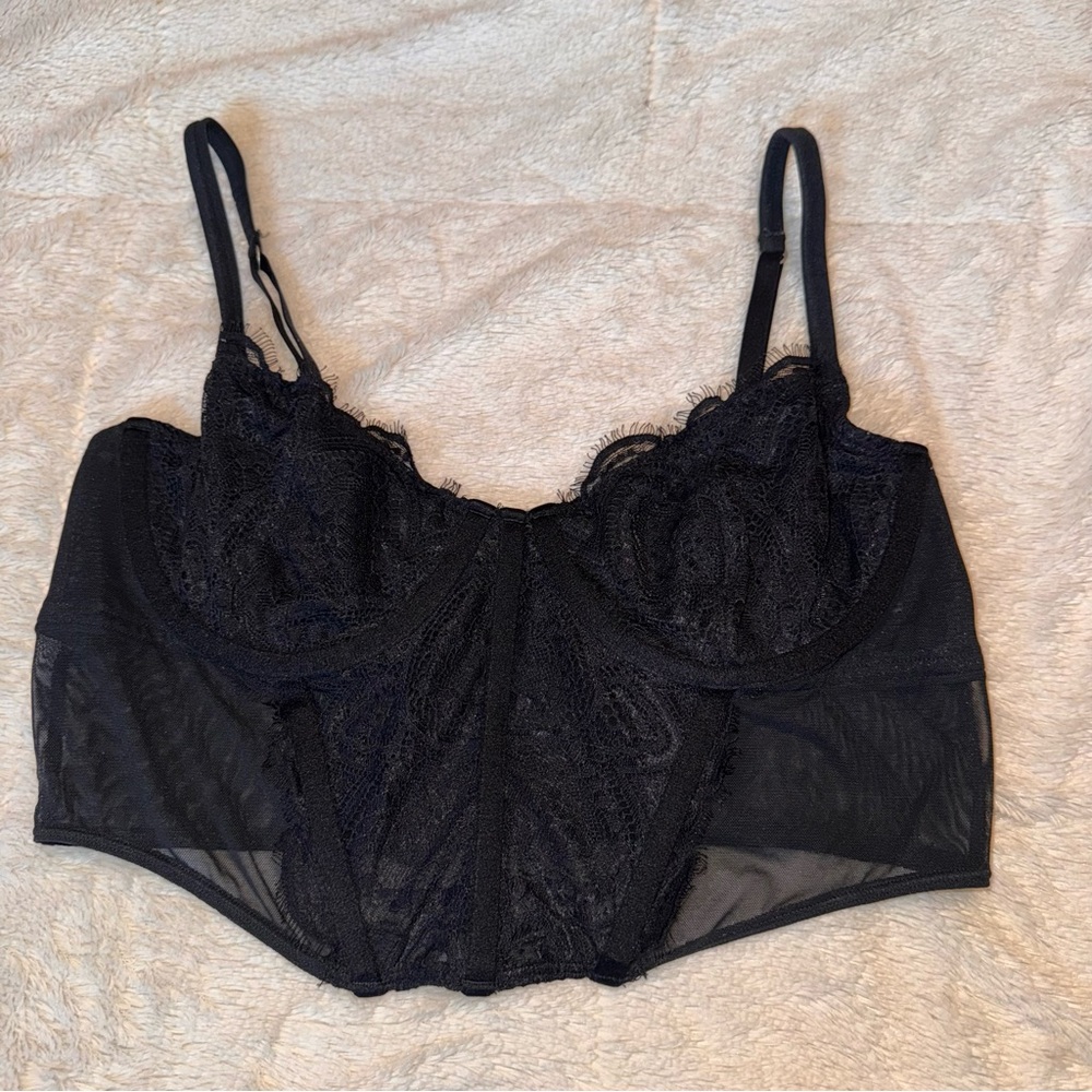 Elegant Black Lace Corset